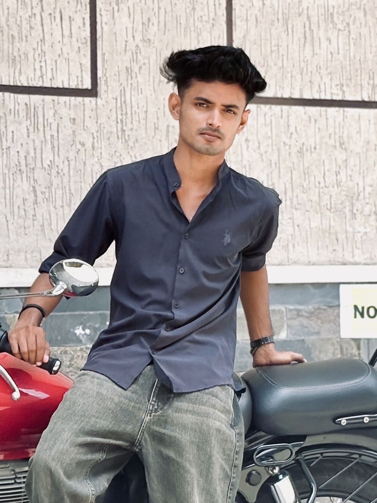 Adil Hafeez